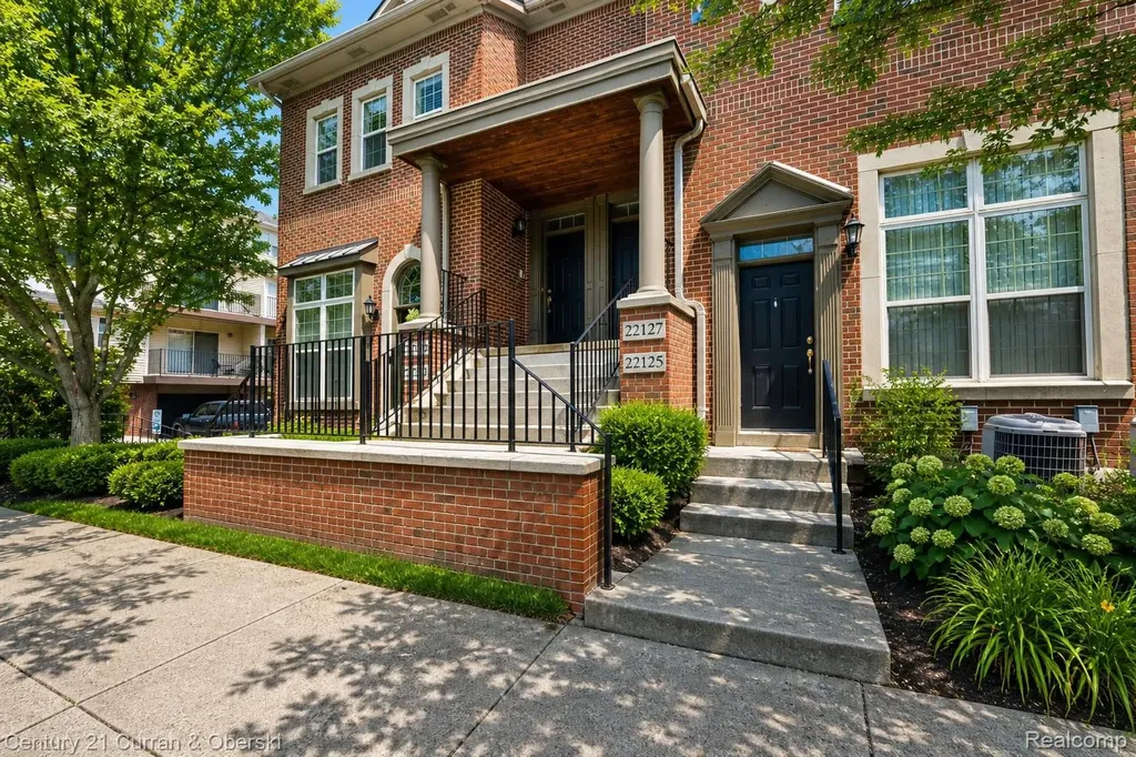 22123 W Village Drive Dearborn City MI 48124