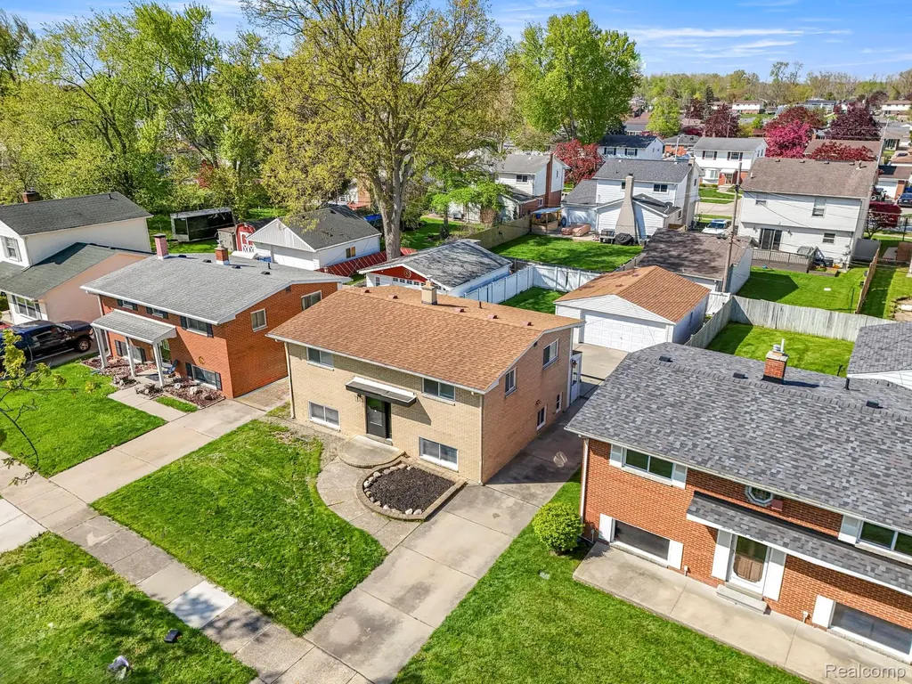 30022 White Street Gibraltar City MI 48173