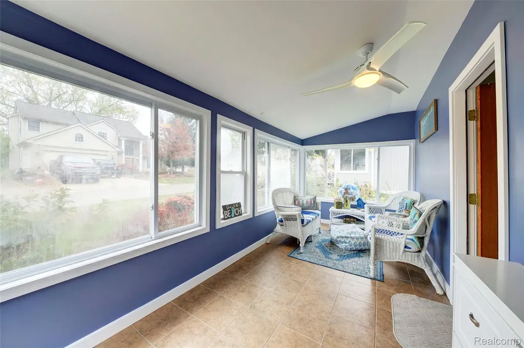 212 Hillcroft Drive Walled Lake City MI 48390