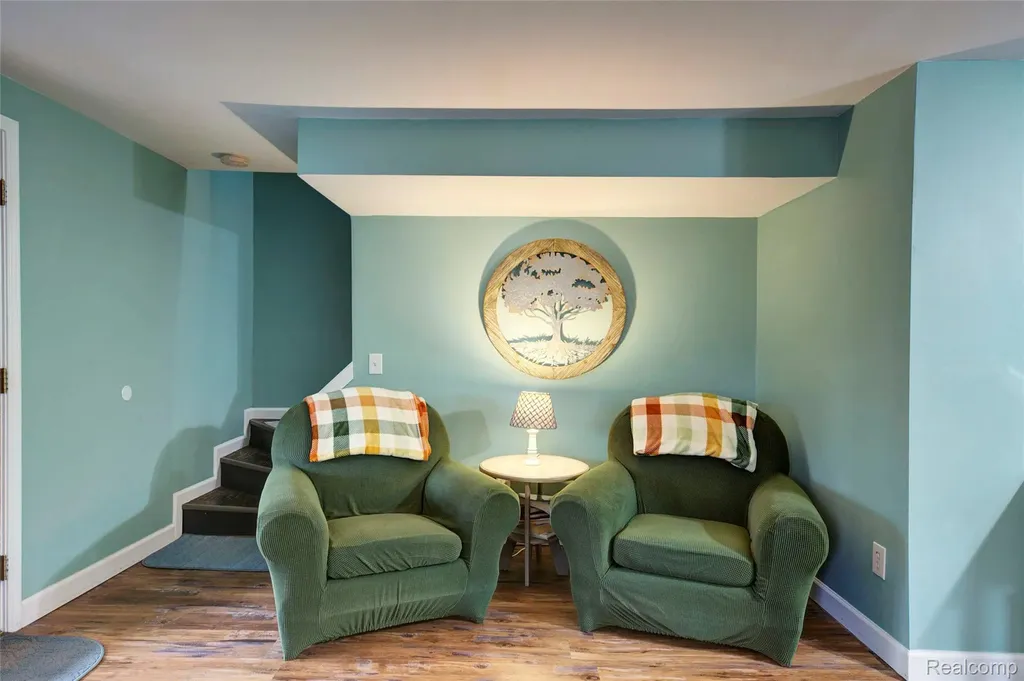 212 Hillcroft Drive Walled Lake City MI 48390