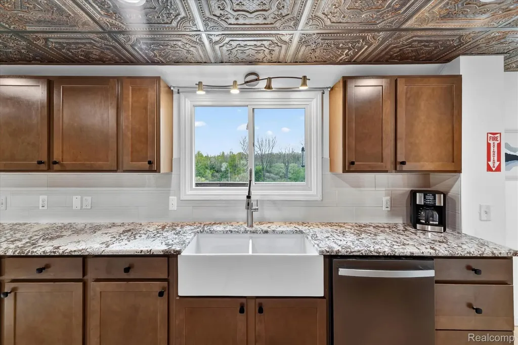 11280 Hegel Road Atlas Township MI 48438