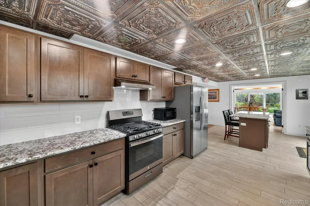11280 Hegel Road Atlas Township MI 48438