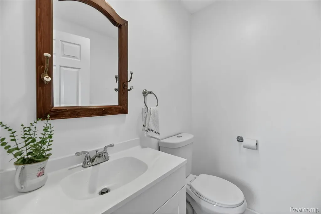 11280 Hegel Road Atlas Township MI 48438