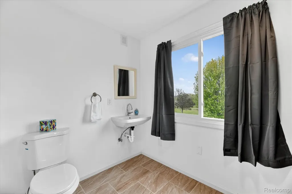 11280 Hegel Road Atlas Township MI 48438