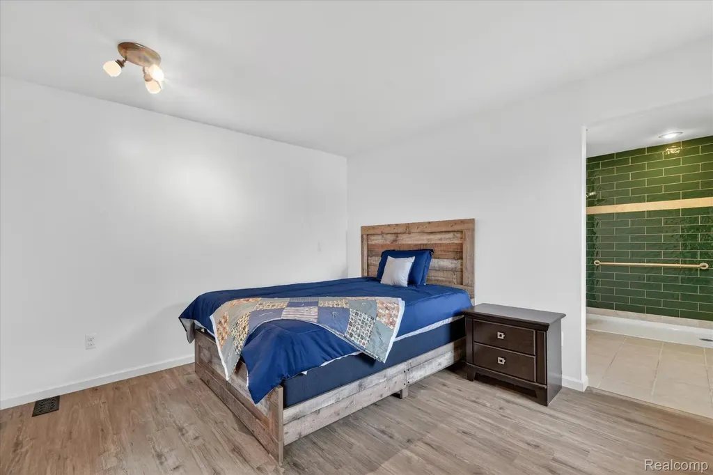 11280 Hegel Road Atlas Township MI 48438