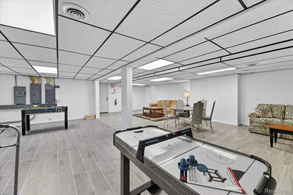 11280 Hegel Road Atlas Township MI 48438