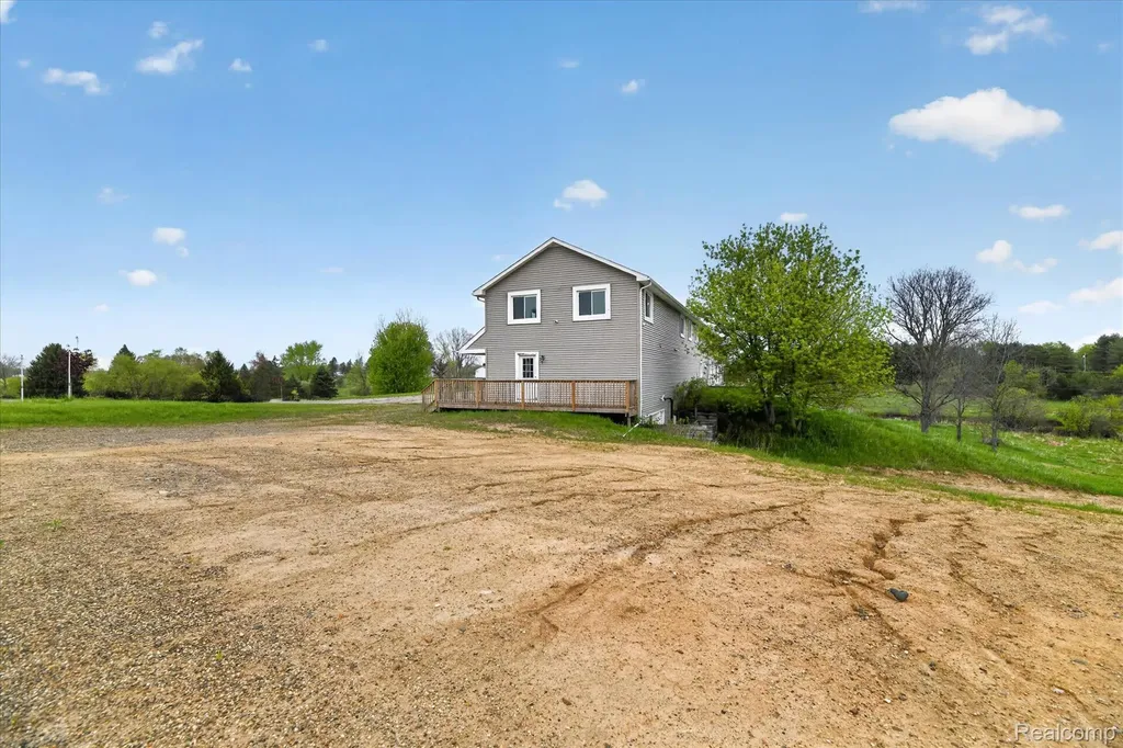 11280 Hegel Road Atlas Township MI 48438