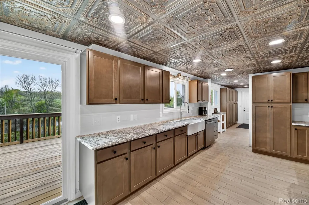 11280 Hegel Road Atlas Township MI 48438