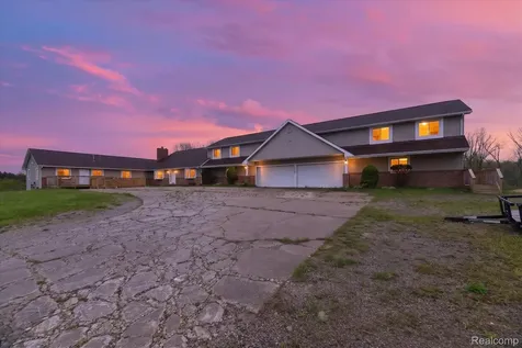 11280 Hegel Road Atlas Township MI 48438