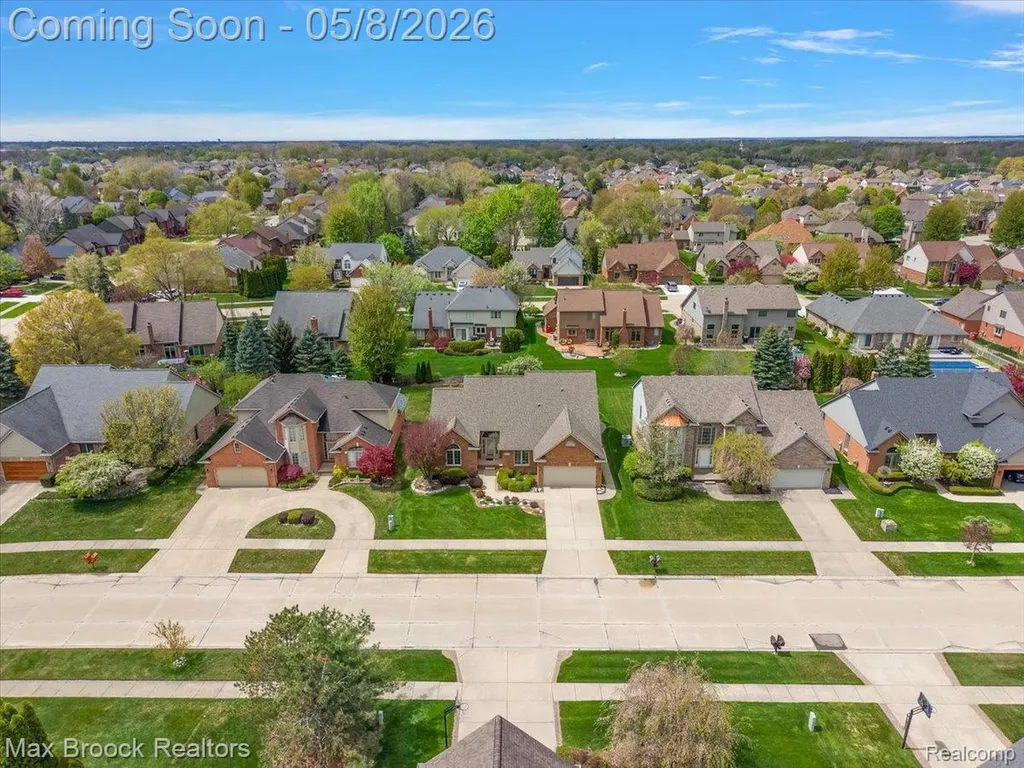 46597 Covington Drive Macomb Township MI 48044