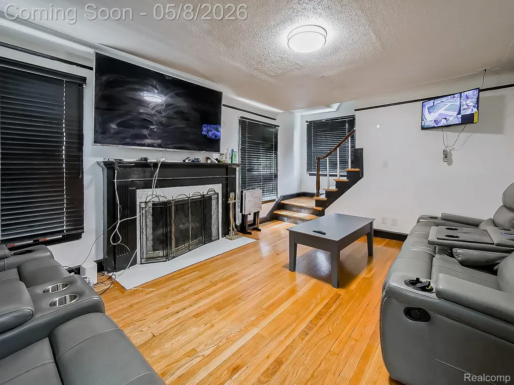 16207 Harlow Street Detroit City MI 48235