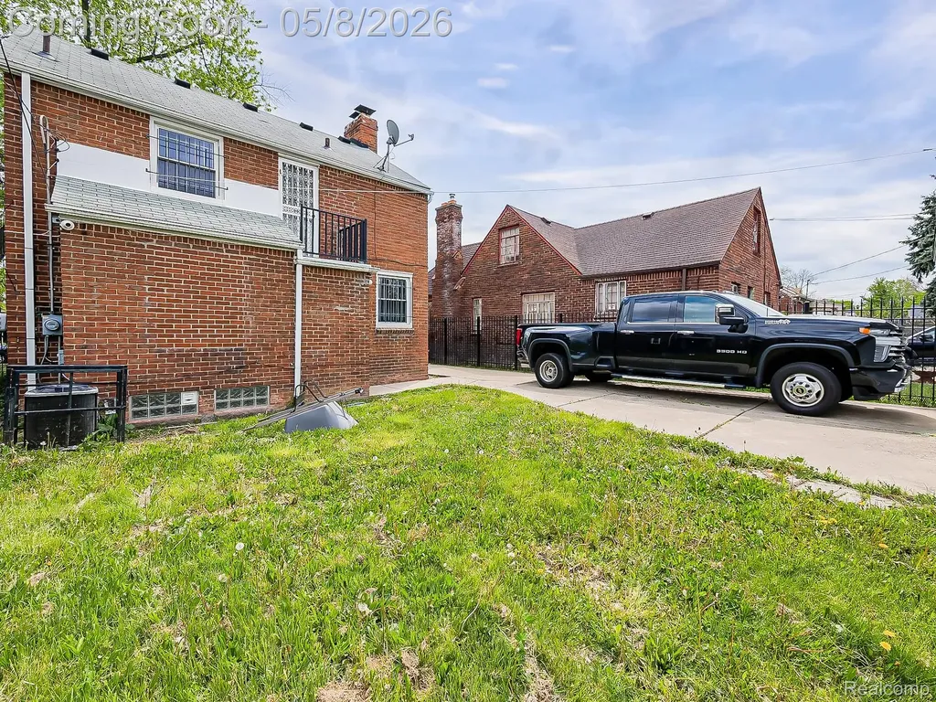 16207 Harlow Street Detroit City MI 48235