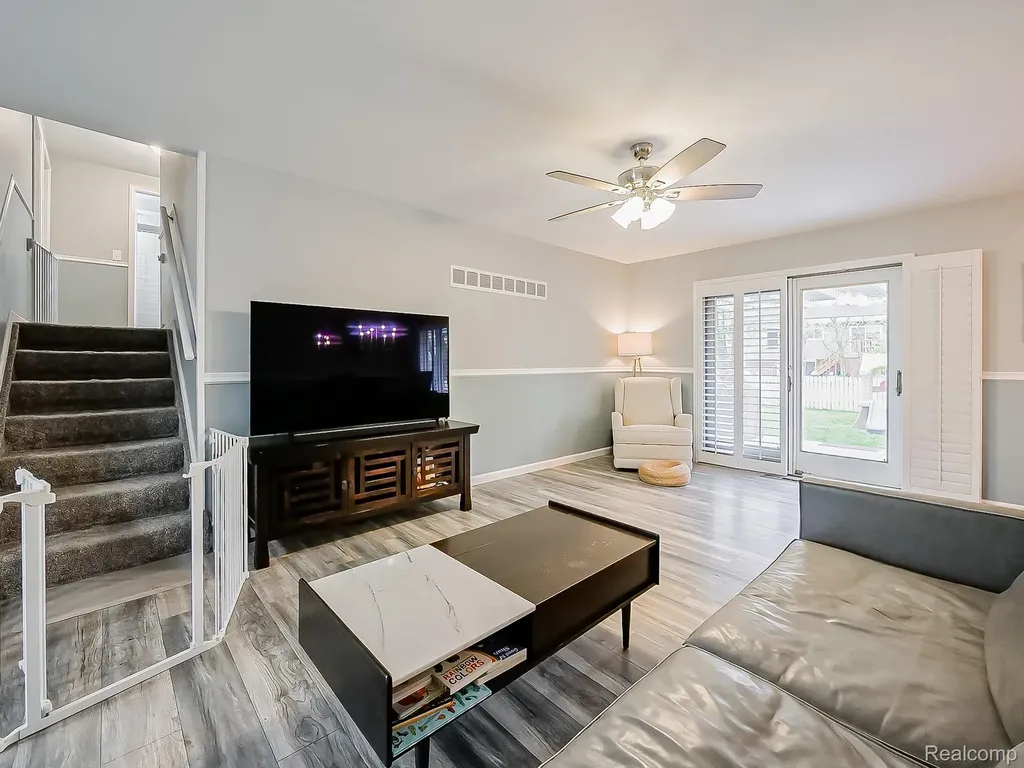 41528 Greenwood Court Canton Charter Township MI 48187