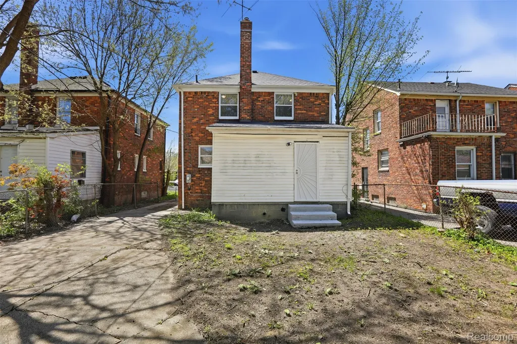 9236 Manistique Street Detroit City MI 48224