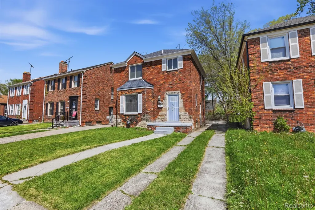 9236 Manistique Street Detroit City MI 48224