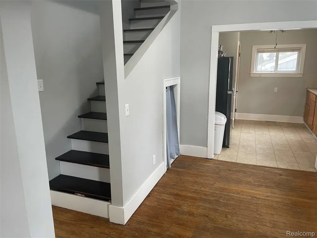 218 16th Street Port Huron City MI 48060