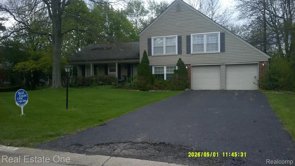 4837 Teddington Drive West Bloomfield Charter Township MI 48323