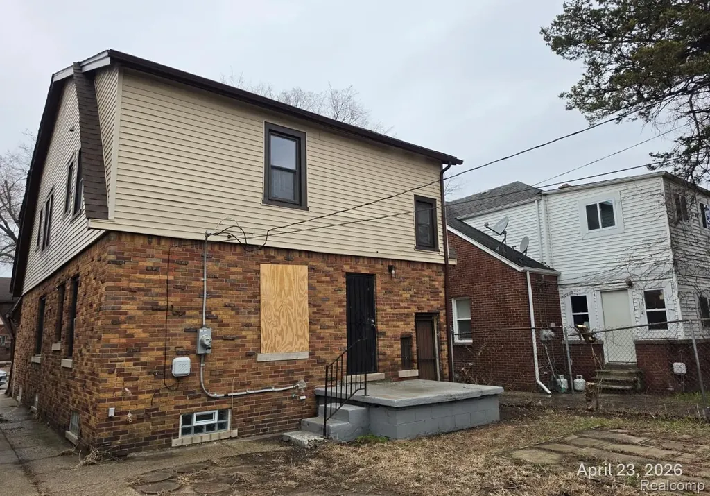 17160 Northlawn Street Detroit City MI 48221