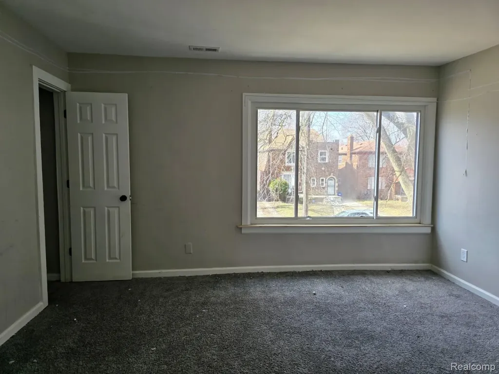 17160 Northlawn Street Detroit City MI 48221