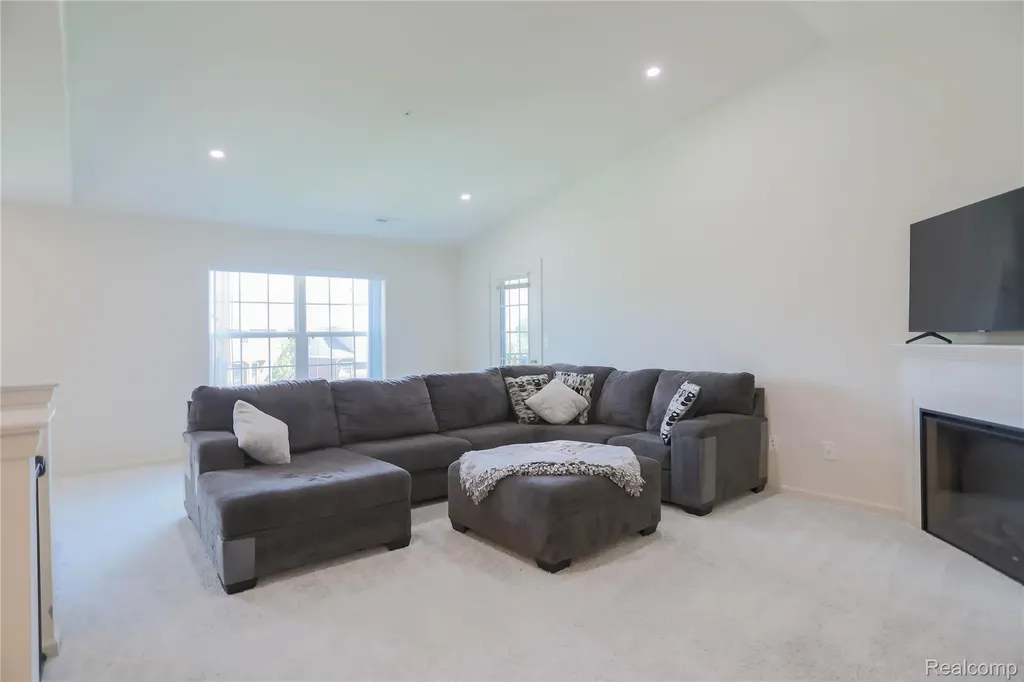 21984 Andover Drive Macomb Township MI 48042