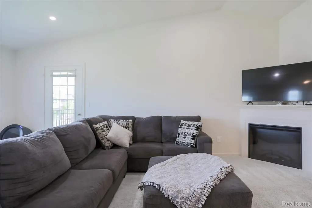 21984 Andover Drive Macomb Township MI 48042