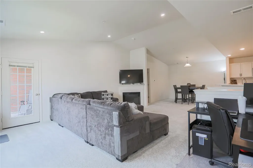 21984 Andover Drive Macomb Township MI 48042