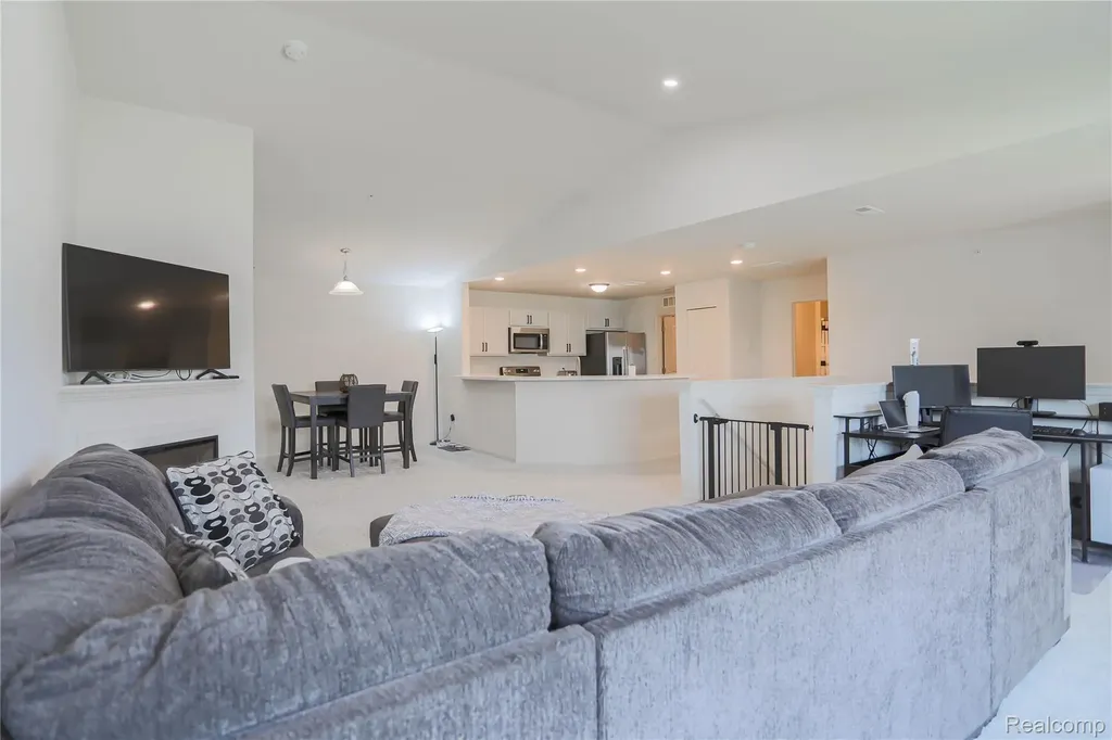 21984 Andover Drive Macomb Township MI 48042