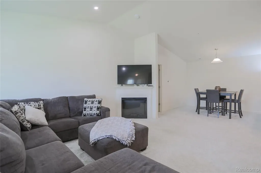 21984 Andover Drive Macomb Township MI 48042