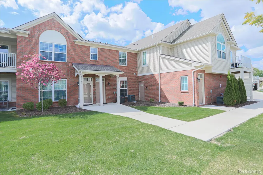 21984 Andover Drive Macomb Township MI 48042