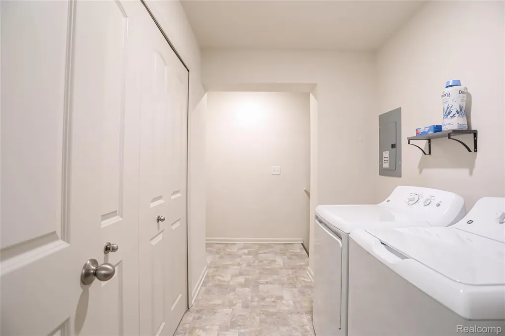 21984 Andover Drive Macomb Township MI 48042