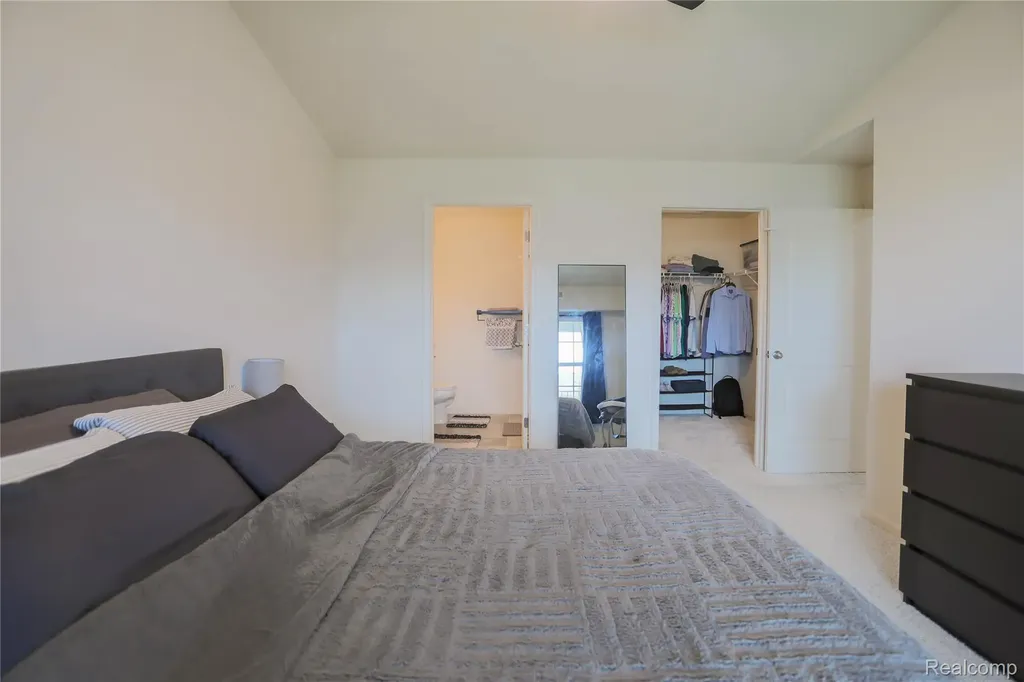 21984 Andover Drive Macomb Township MI 48042
