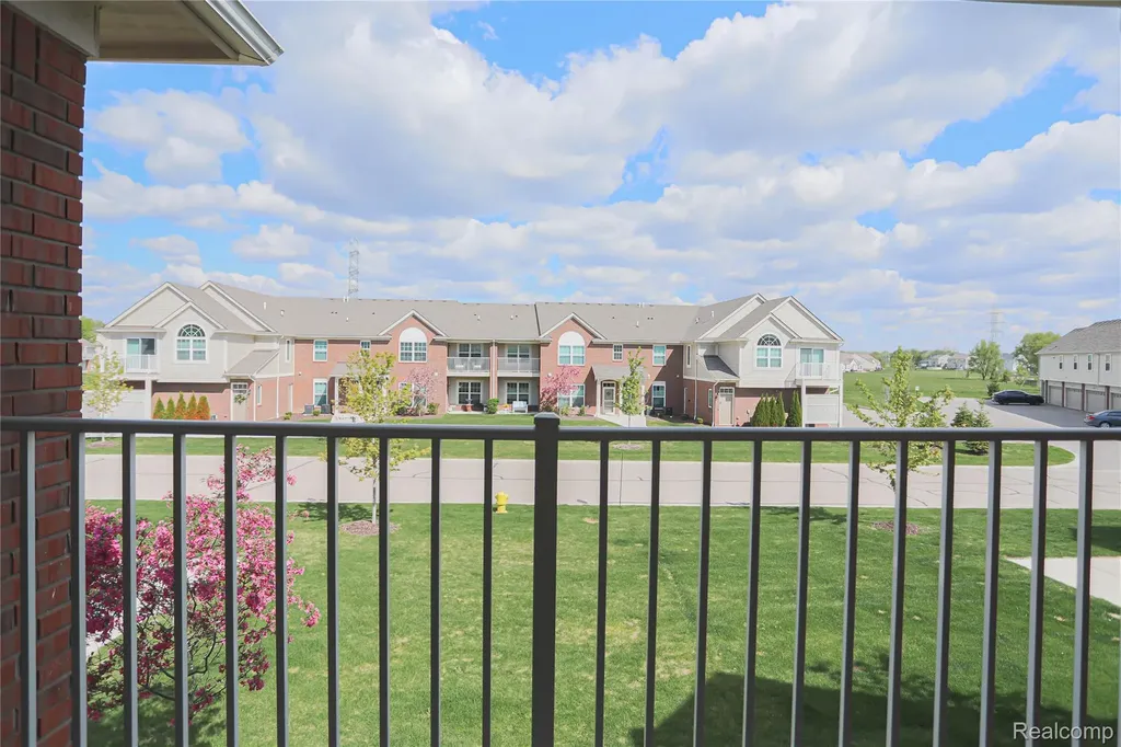 21984 Andover Drive Macomb Township MI 48042
