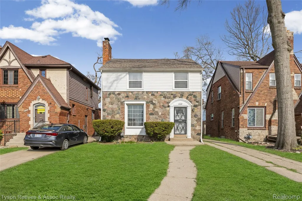19138 San Juan Drive Detroit City MI 48221