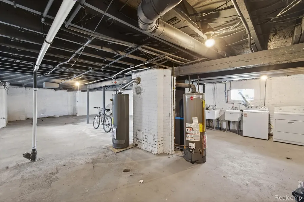 20 W Nevada Street Detroit City MI 48203