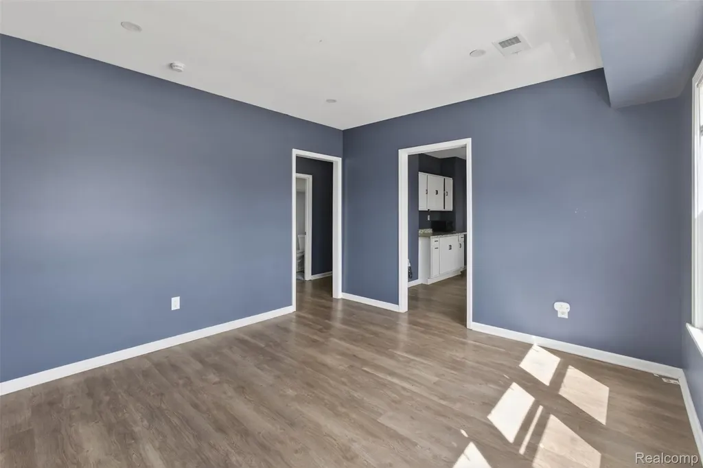 20 W Nevada Street Detroit City MI 48203