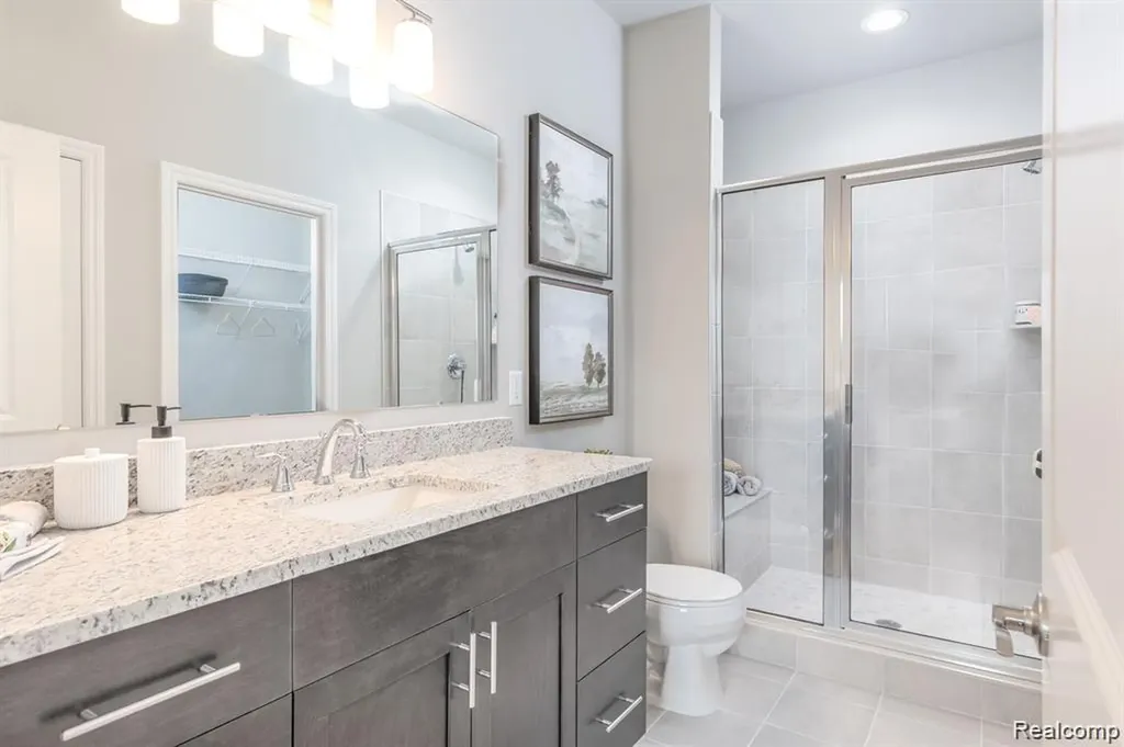 1450 Turner Drive Commerce Charter Township MI 48390