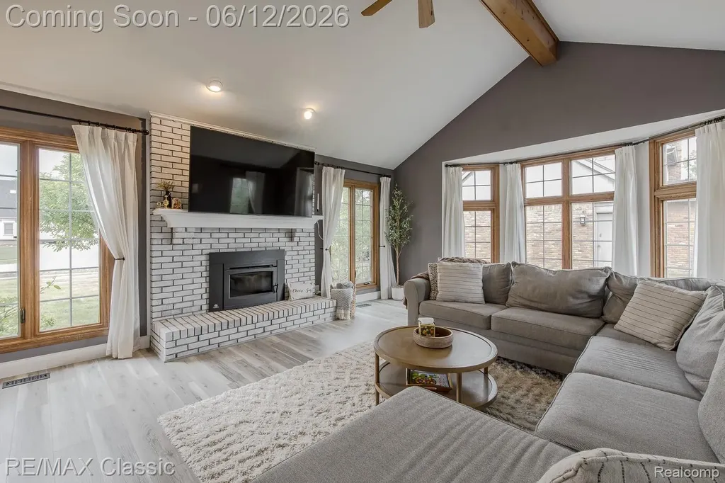 20248 Ellen Drive Livonia City MI 48152