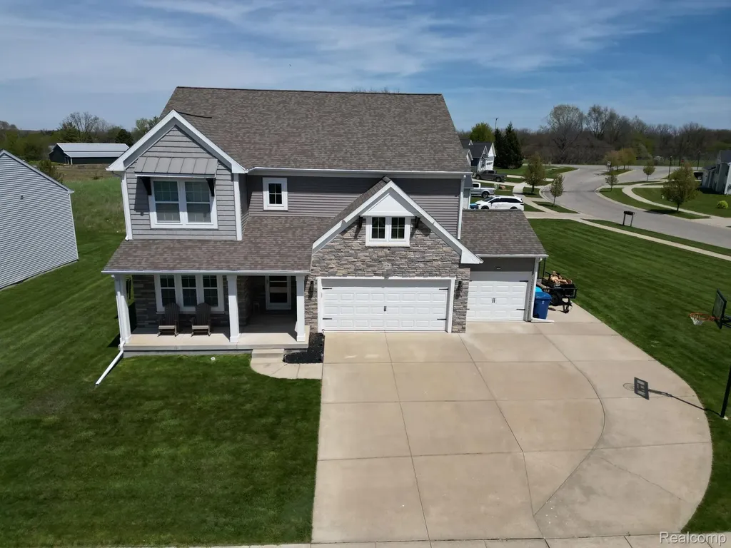 16543 Bedington Drive Fenton Charter Township MI 48451
