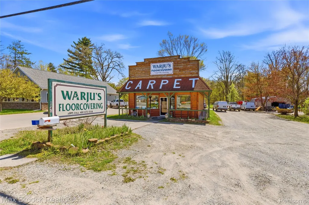 1146 E Caro Road Almer Township MI 48723