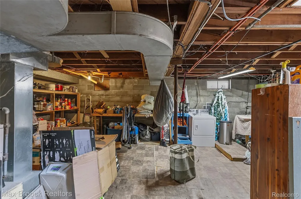 1146 E Caro Road Almer Township MI 48723