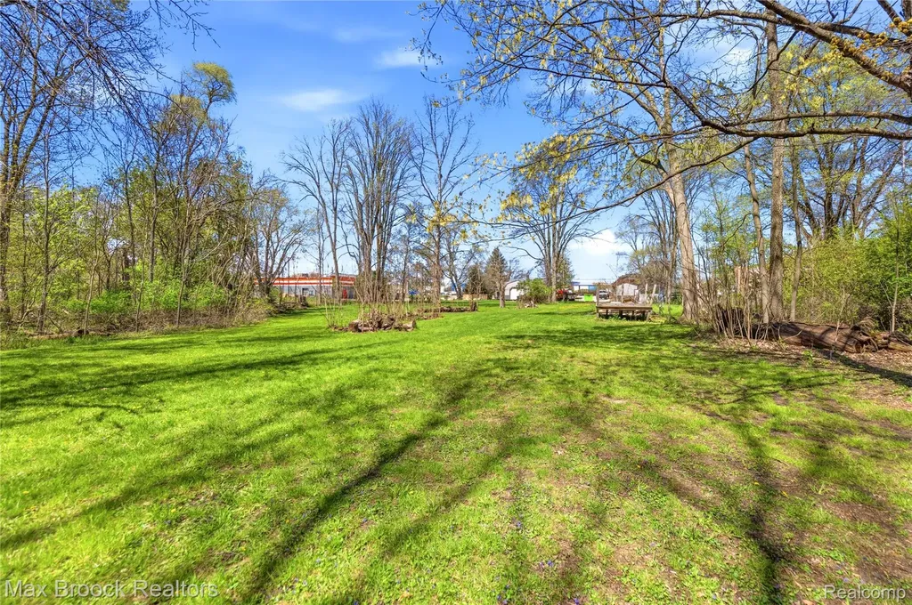 1146 E Caro Road Almer Township MI 48723