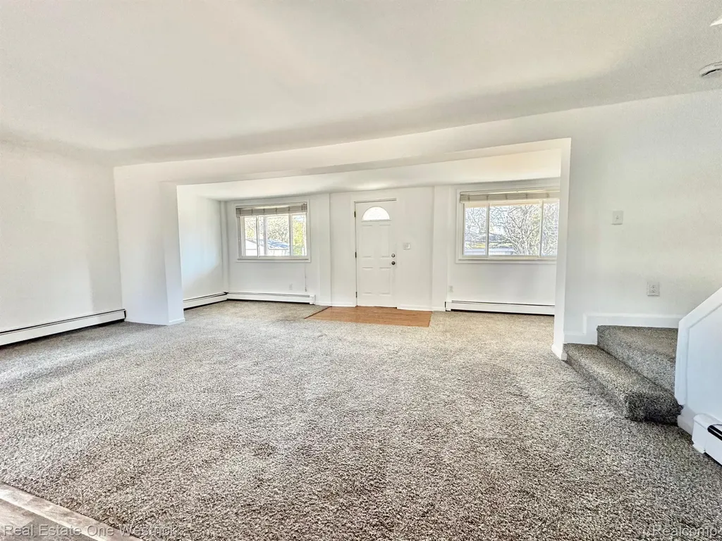 432 Edgewater Drive Algonac City MI 48001