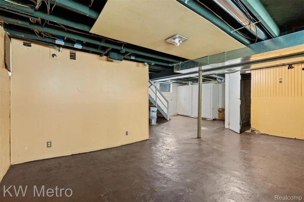 16831 Lawton Street Detroit City MI 48221