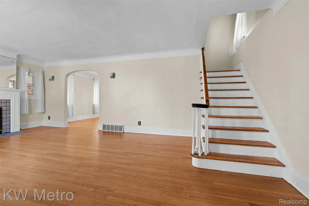 16831 Lawton Street Detroit City MI 48221