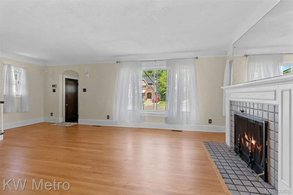 16831 Lawton Street Detroit City MI 48221