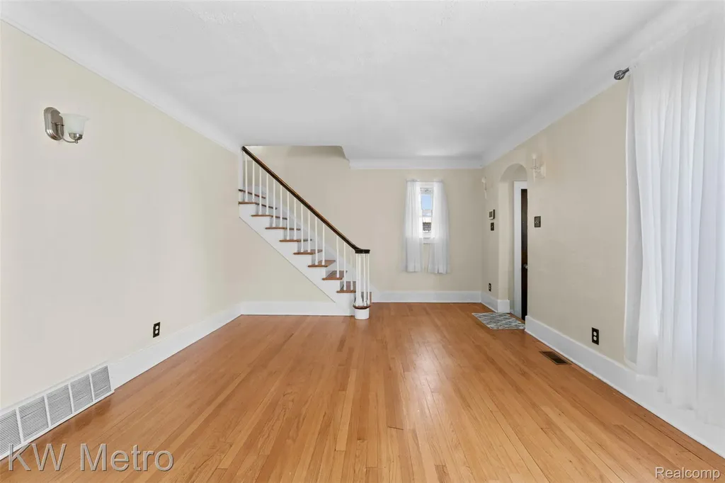 16831 Lawton Street Detroit City MI 48221