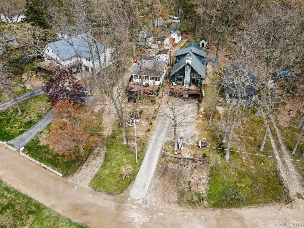 4375 Skinner Lake Road Oregon Township MI 48446