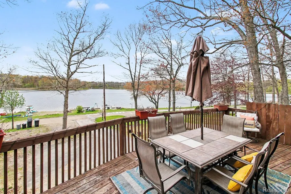 4375 Skinner Lake Road Oregon Township MI 48446