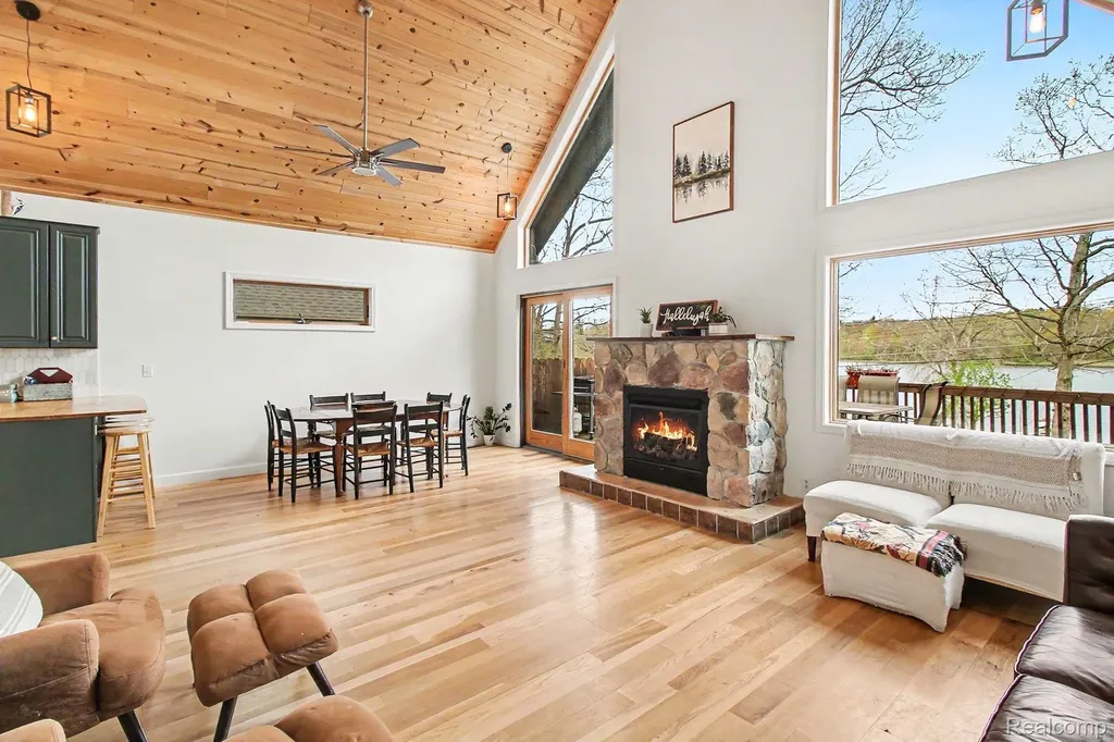 4375 Skinner Lake Road Oregon Township MI 48446