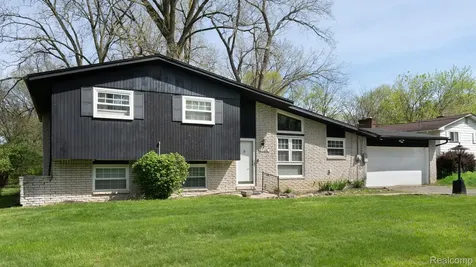 19650 Midway Road Southfield City MI 48075